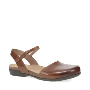 Dansko Women's Rowan Closed Toe Sandal in Tan Waxy Leather