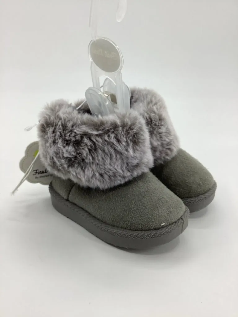 First Steps Child Size 3 Toddler Gray Boots