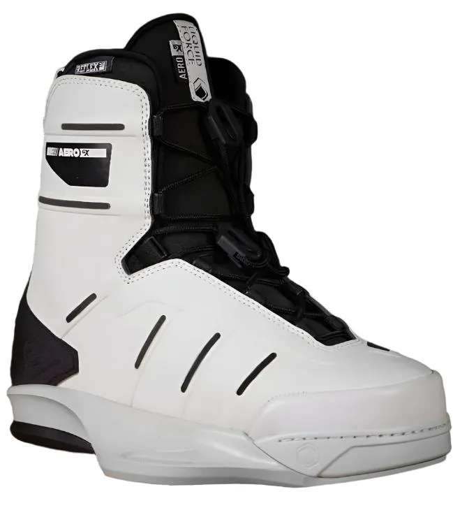 Liquid Force Remedy Aero Wakeboard Package with Aero Boots (2025)