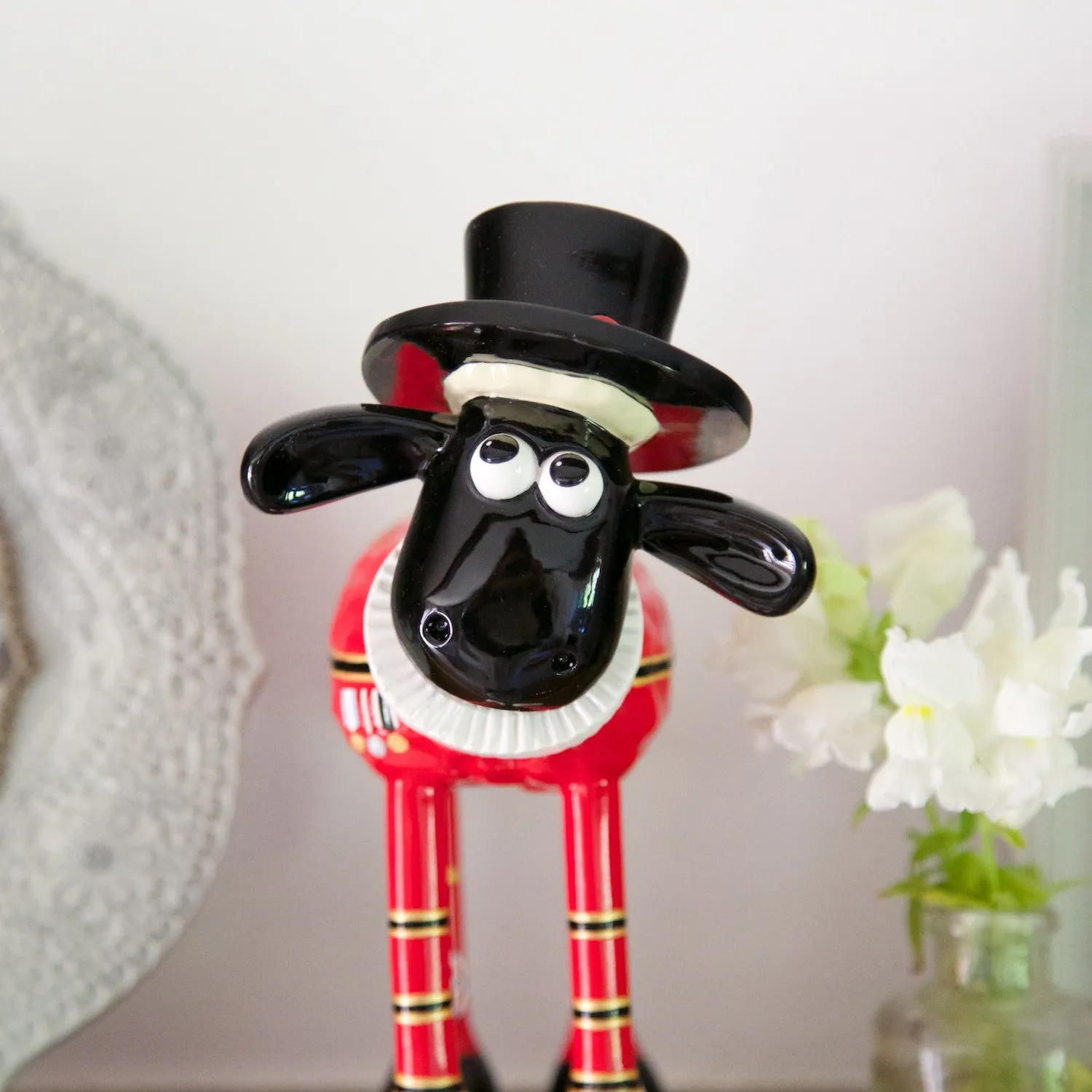 Yeoman of the Baaard Shaun the Sheep Figurine